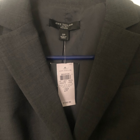Ann Taylor Gray Jacket Size Petite 2 - Picture 3 of 5